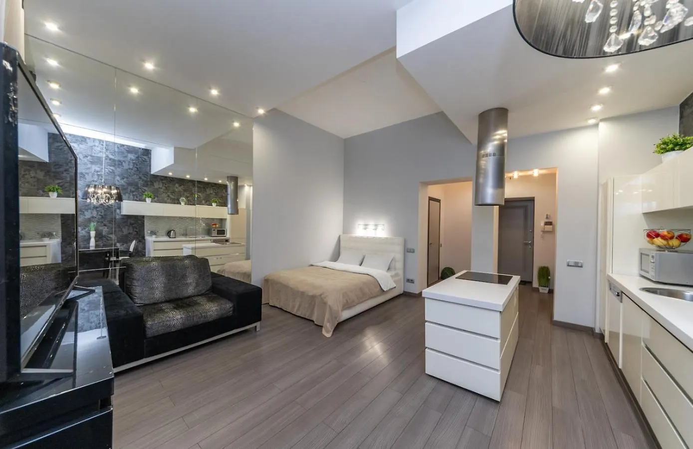 Zoloti Vorota 1 Lysenko Street Apartman Kijev